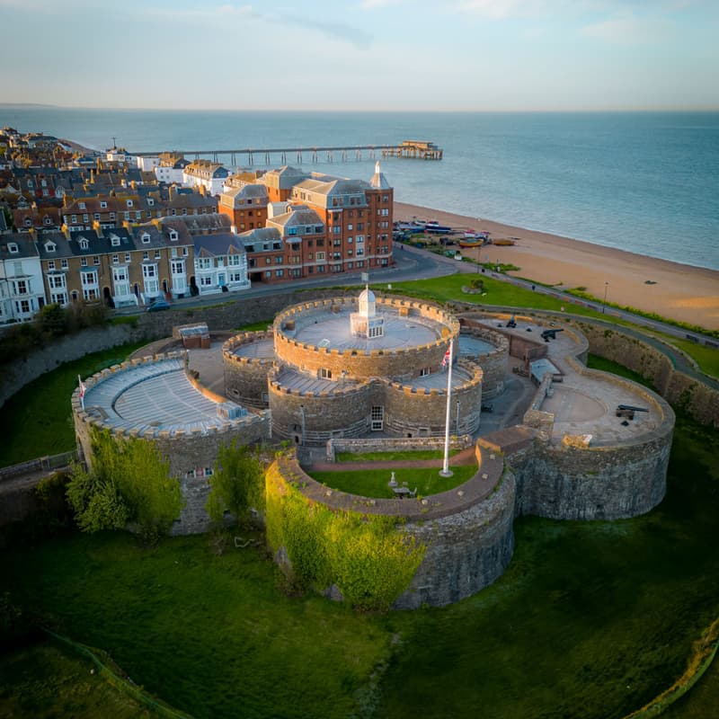 Cover Image for Deal Cool Coast Social