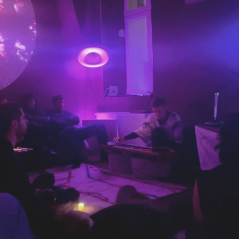 Cover Image for Atmospheric Piano Listening Session