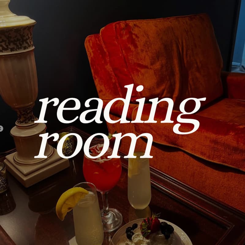 Cover Image for Read at Chez Genèse: Phoneless Night