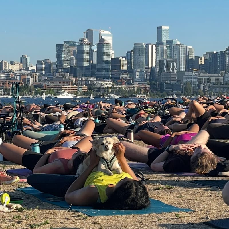 Cover Image for Yoga at Gas Works Park - let's go together!