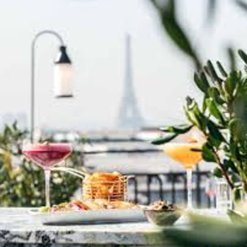 Cover Image for An Evening Above Paris hosted by Netris and vCluster
