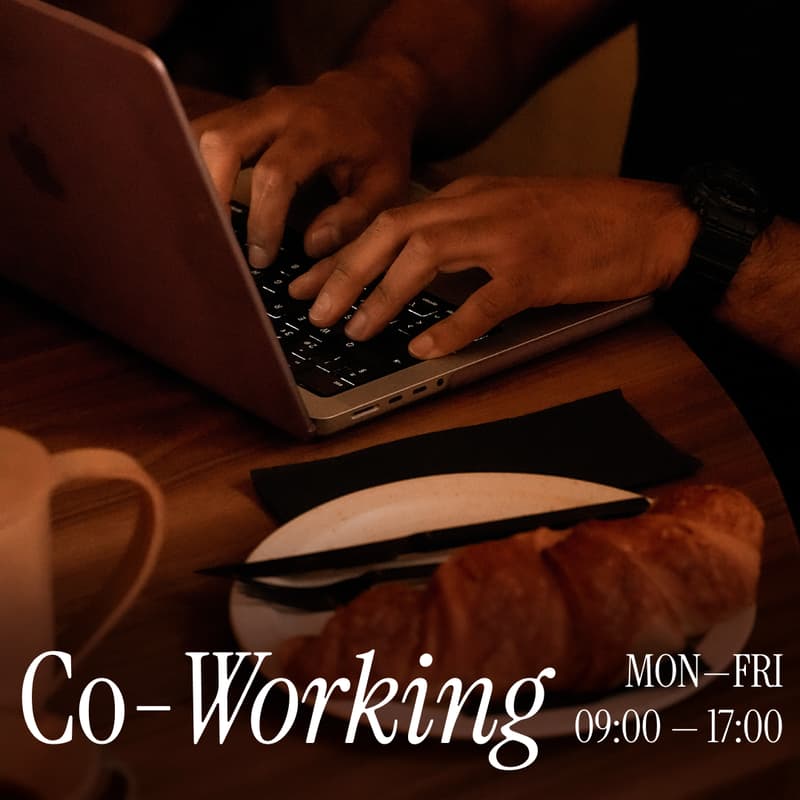 Cover Image for Co-Working