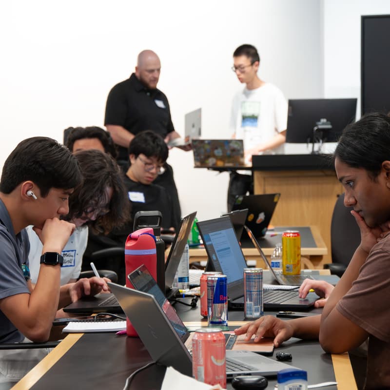 Cover Image for Minds & Machines Hackathon: Enablement Session 1