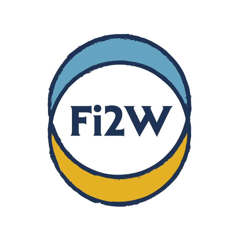 Cover Image for Feet in 2 Worlds: Stories of a City Shaped by Immigrants