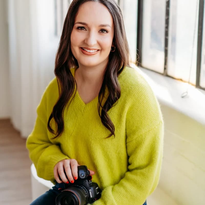 Cover Image for Brand Shoot Workshop with Kaitlyn Fellows