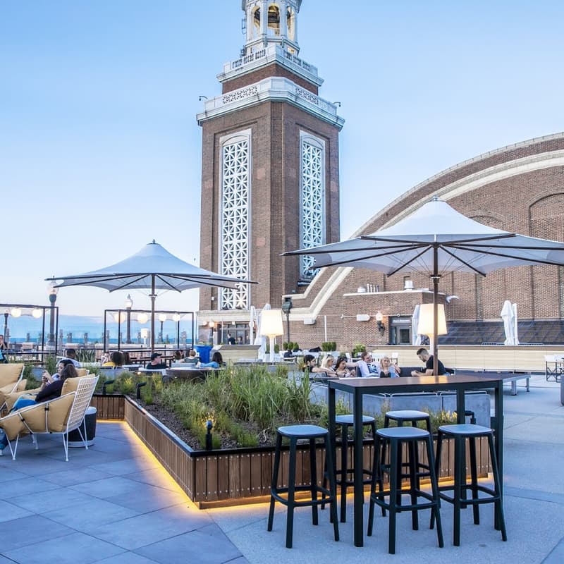 Cover Image for Women in Product Chicago Summer Social