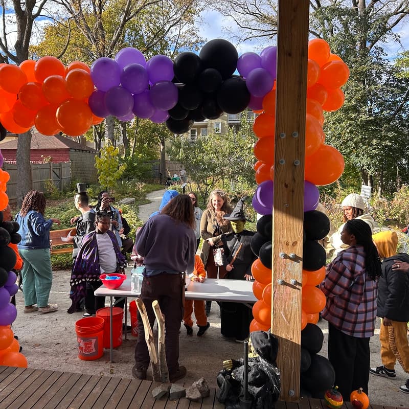Cover Image for Halloween Parade at Edgewater Food Forest