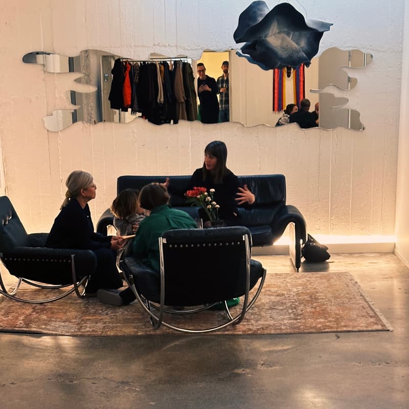 Cover Image for A salon for Escaping Flatland readers