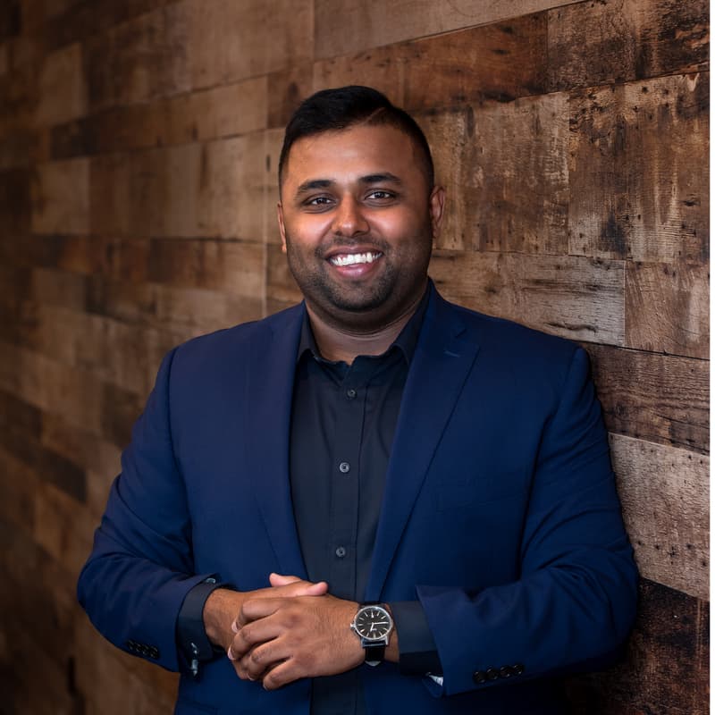 Cover Image for Fridgeside! The 7-Step AI Marketing Blueprint (founders)
