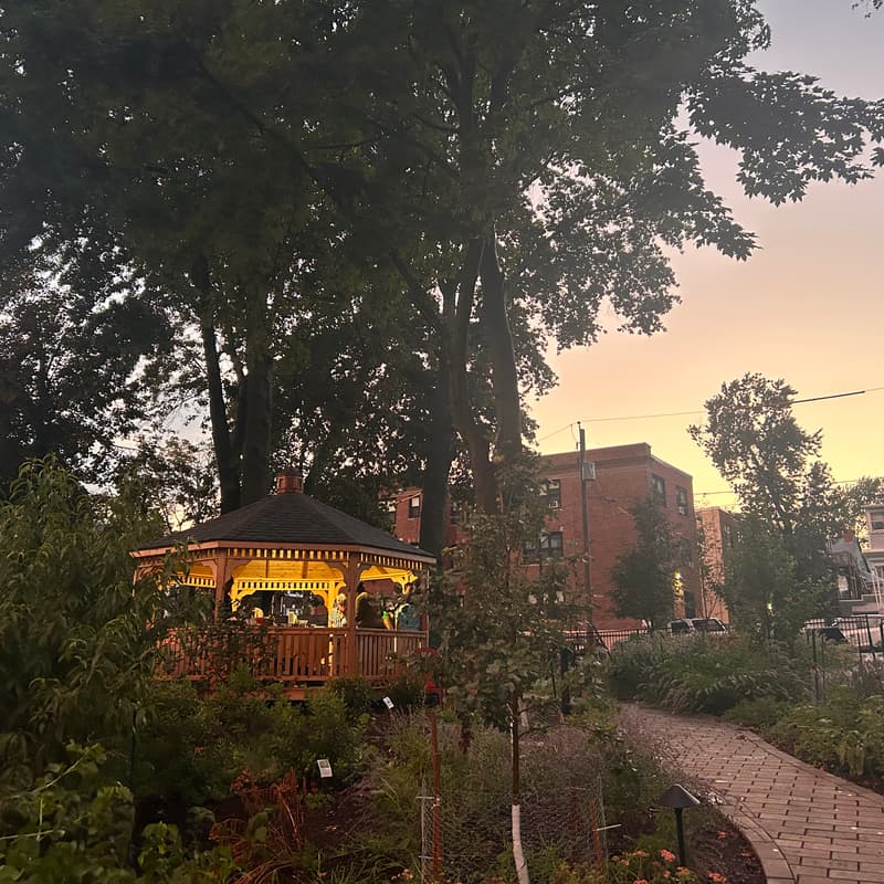 Cover Image for Maple Street Garden Tours and Worknight