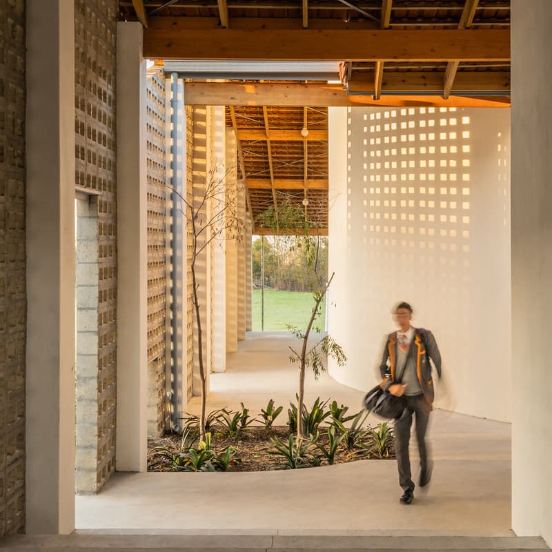 Cover Image for SALT Architects: Lessons in Designing Educational Buildings