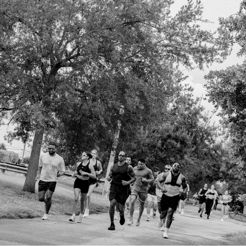 Cover Image for ALO RUNNERS CLUB + 1 Hotel South Beach