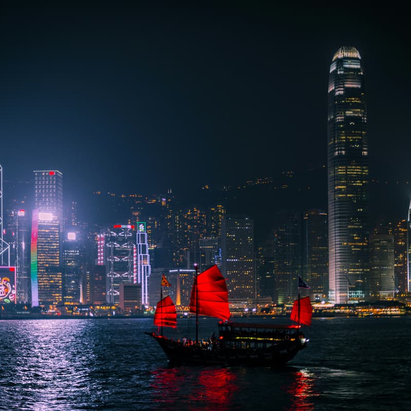 Cover Image for Investor House: Hong Kong