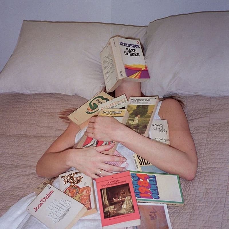 Cover Image for The Women’s Health Book Club: Hormones, Healthspan & You