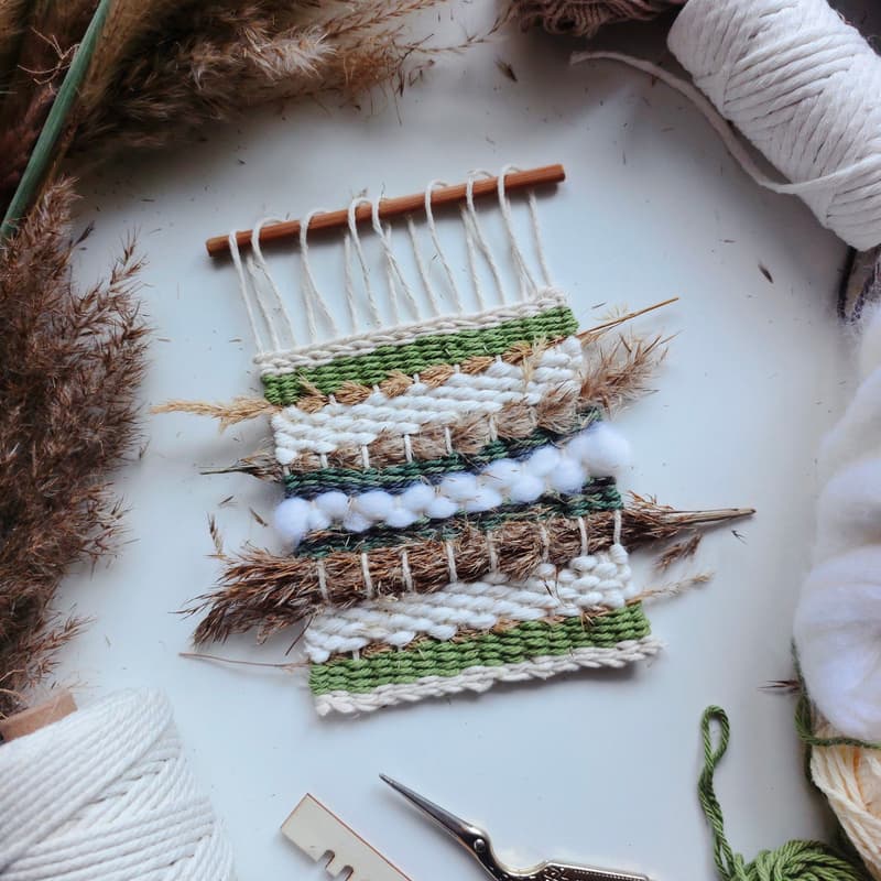 Cover Image for Autumn Weaving: Yarn & Foliage