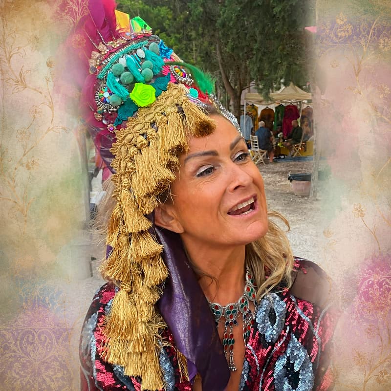 Cover Image for Wearable Worlds: Make your very own Burning Man headdress