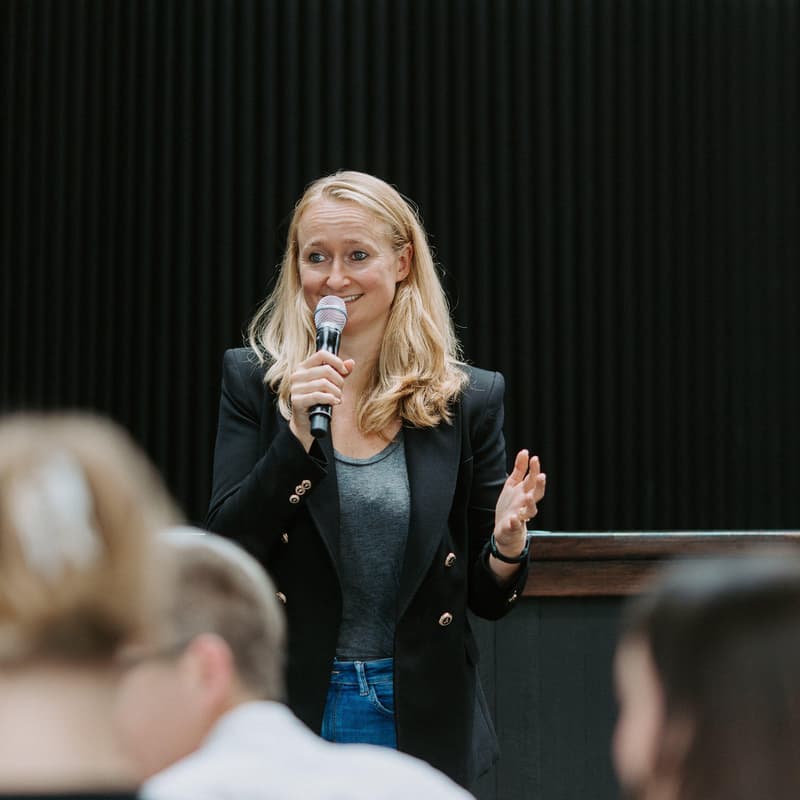 Cover Image for Masterclass with Gauri van Gulik: Why Does Giving for Democracy Feel So Hard? A look at family, visibility and our relationship to money