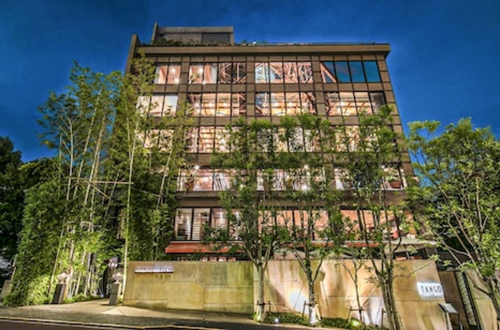 未来都市の下のED-209 2025年にリリース決定！『電脳都市OEDO808』HDリマスター版Blu