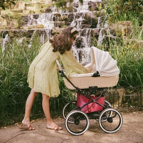 RECLAIMING YOU: A Motherhood & Style Workshop with MODIE