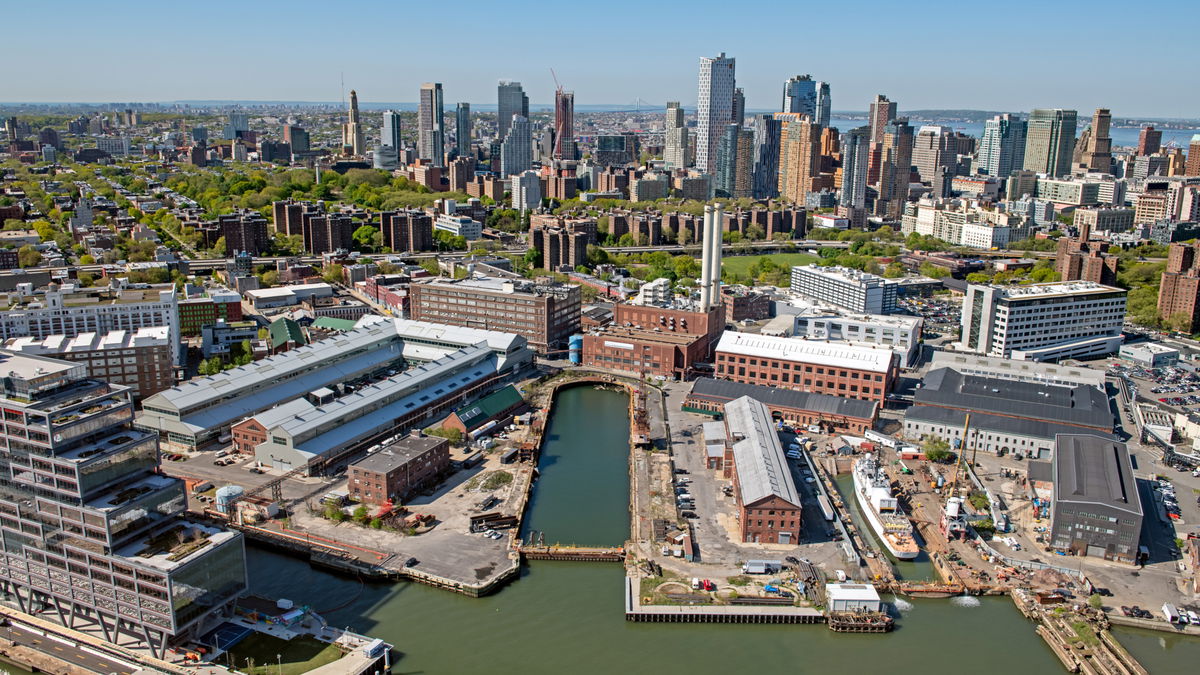 118th NY Hardware Meetup - HW DEMO DAY at Brooklyn Navy Yard Employment Center